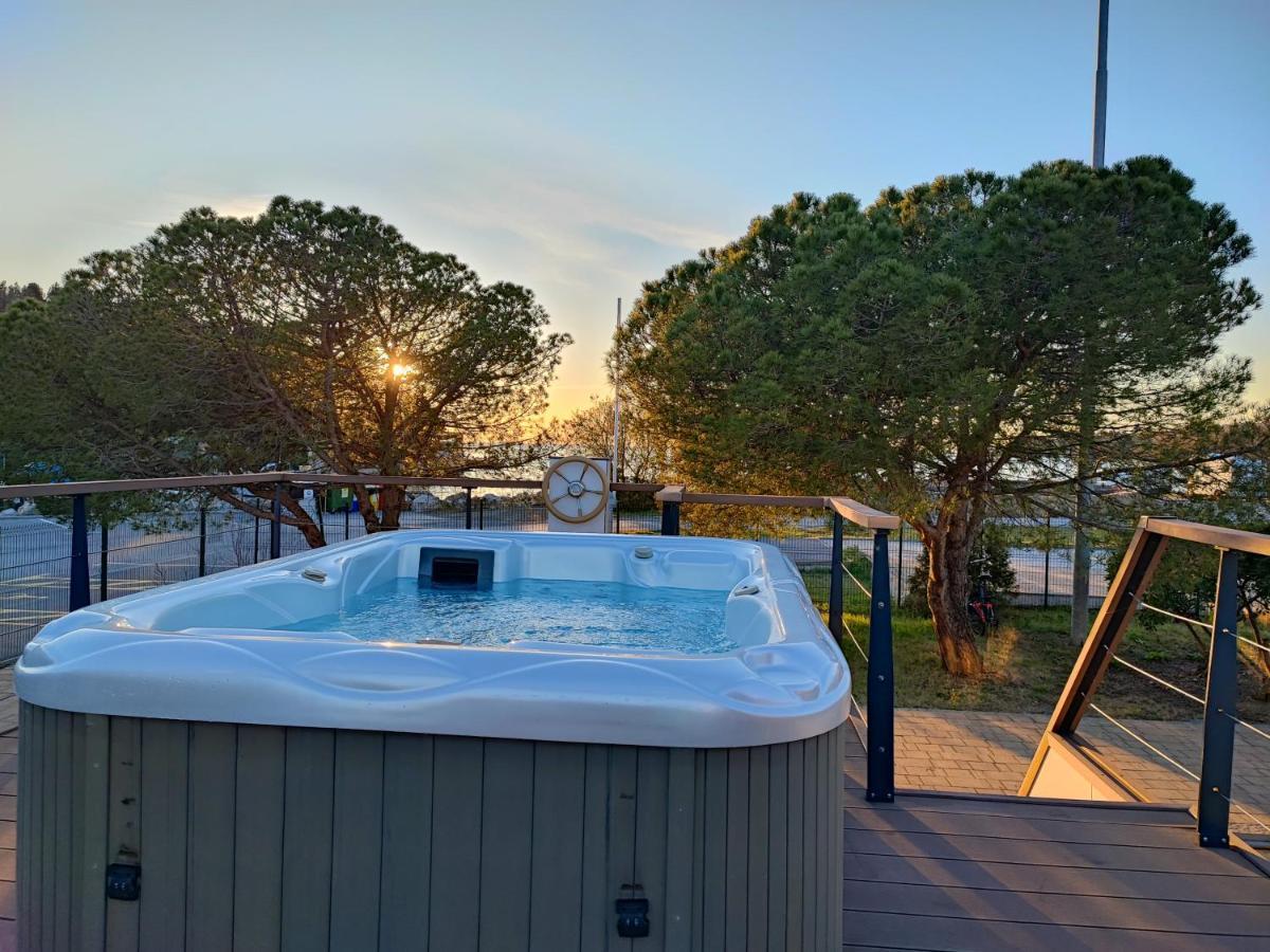 Sea Lux Floating House Ajda Portorose Villa ภายนอก รูปภาพ