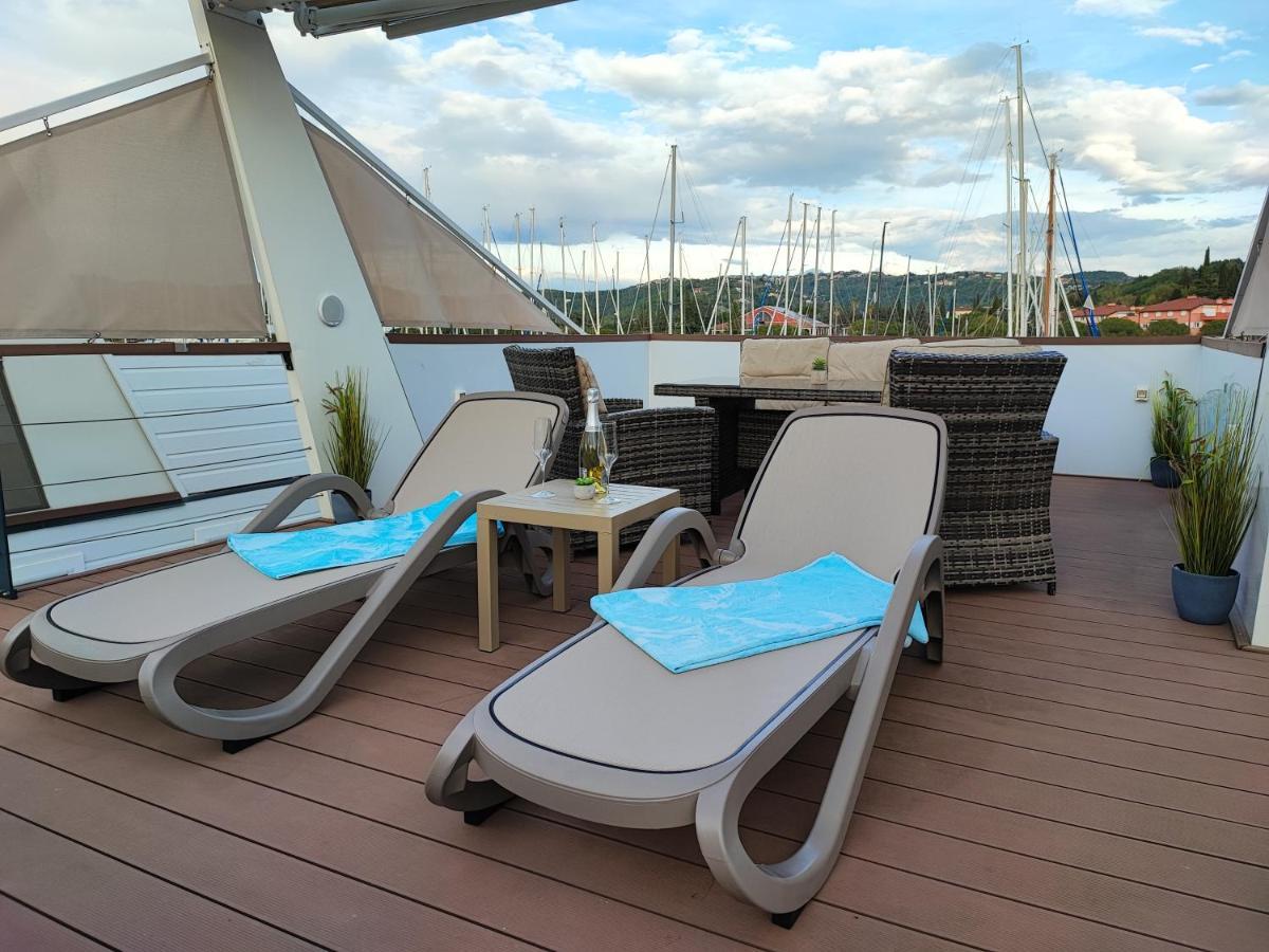 Sea Lux Floating House Ajda Portorose Villa ภายนอก รูปภาพ